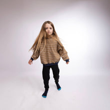 Load image into Gallery viewer, Oversized Stripe Crew
