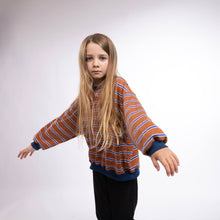 Load image into Gallery viewer, Oversized Stripe Crew