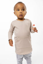 Load image into Gallery viewer, Luke Top - Various Colors