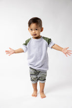 Load image into Gallery viewer, Pocket Shorts - Various Colors