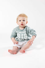 Load image into Gallery viewer, Pocket Shorts - Various Colors