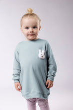 Load image into Gallery viewer, Patch Sweatshirt - Various Colors